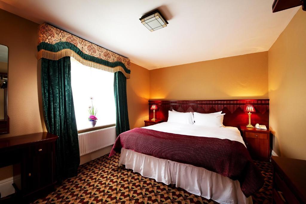 Riverbank House Hotel Ferrybank Номер фото